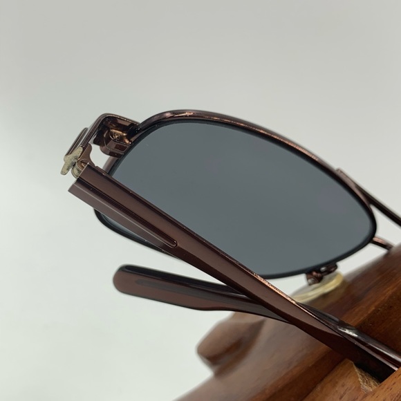 Kirkland Signature Fredrick Brown Aviator Frames - Picture 5 of 7
